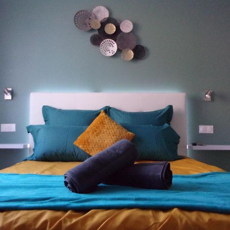 Le Bourget - Suite Romantique Narbona Exterior foto